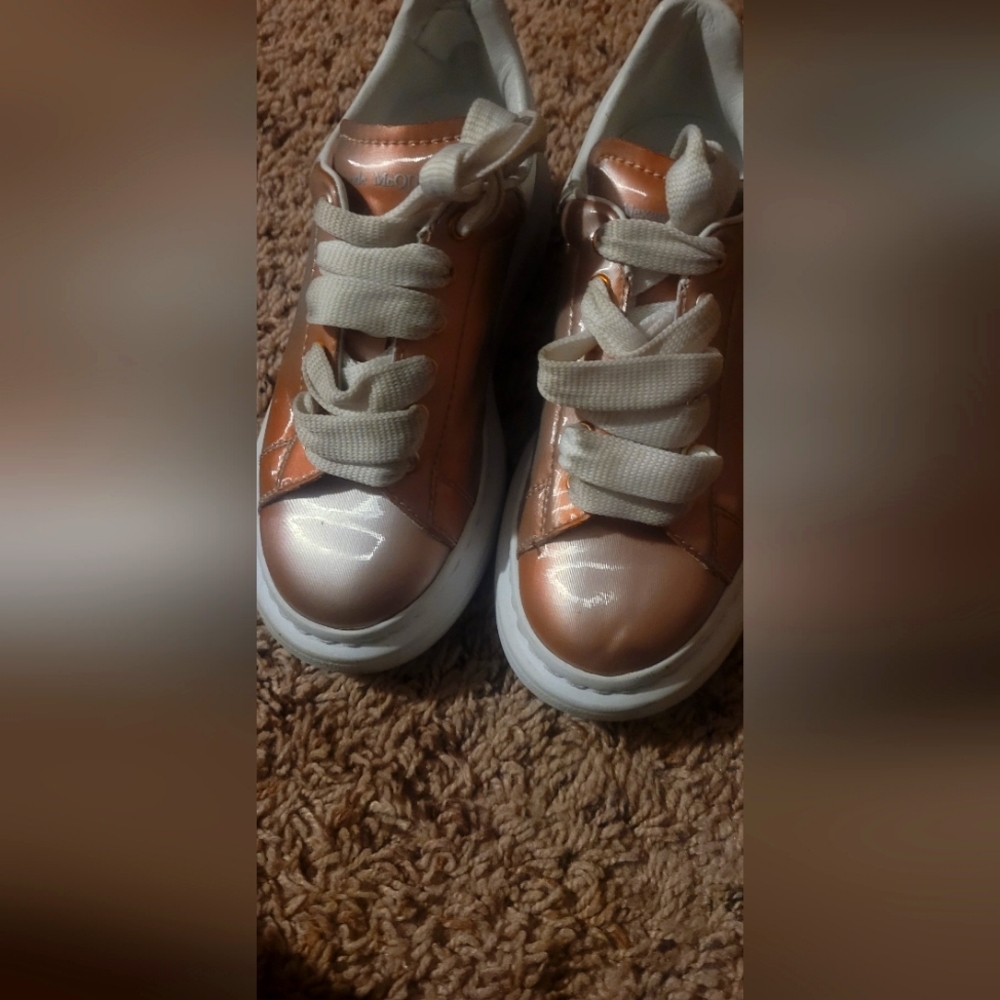Kids shoes